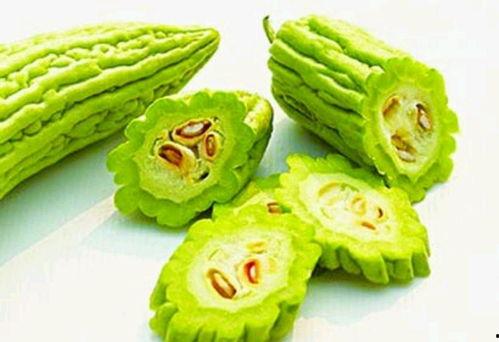 喉咙痒干咳可以吃梨瓜吗